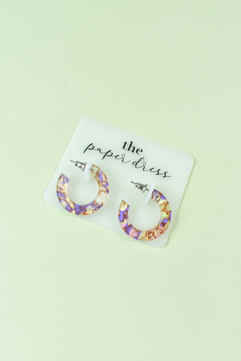 RAINBOW RIPPLE HOOP EARRINGS