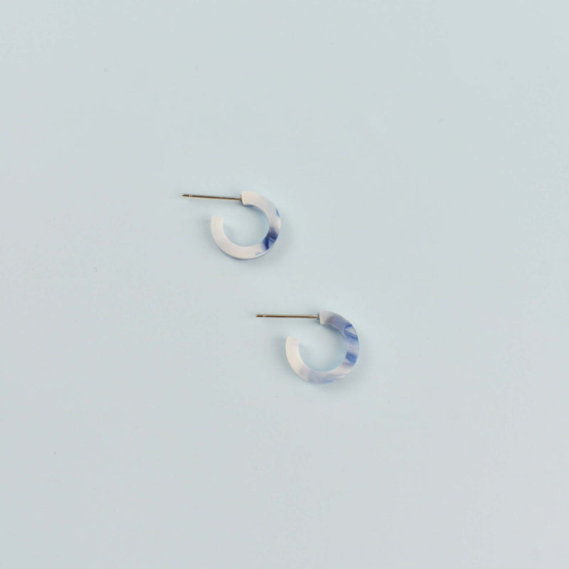 BLUE MARBLE HOOP EARRINGS