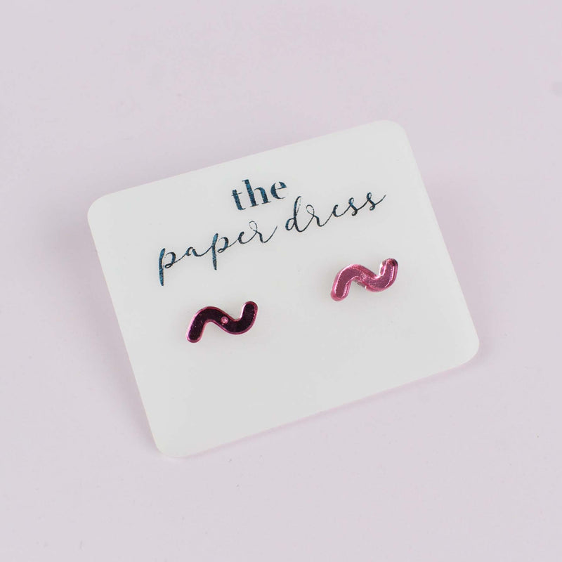 WAVY BAR STUDS