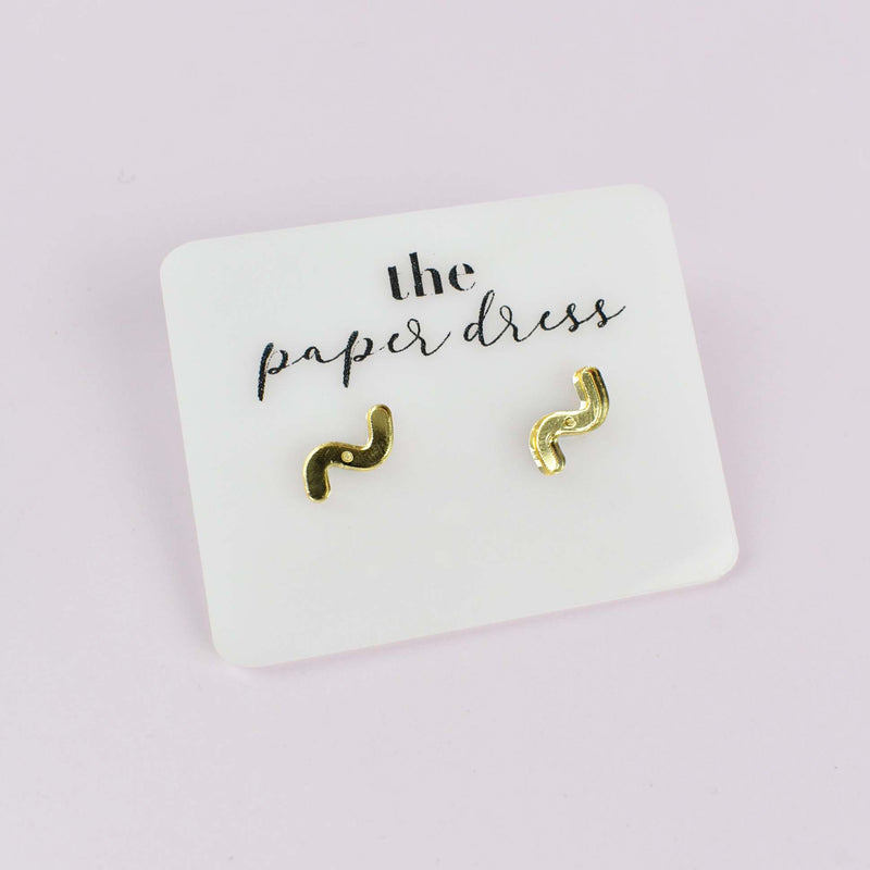 WAVY BAR STUDS