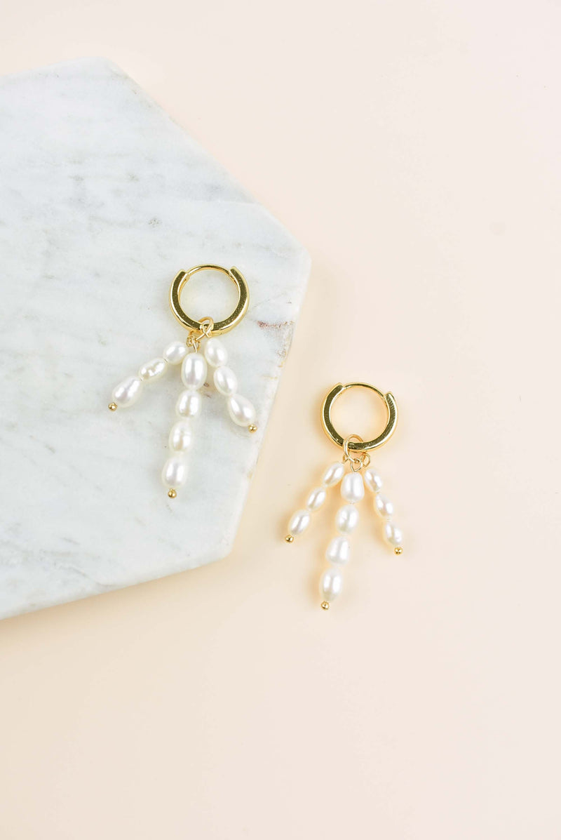 PEARL DANGLE HUGGIE HOOPS
