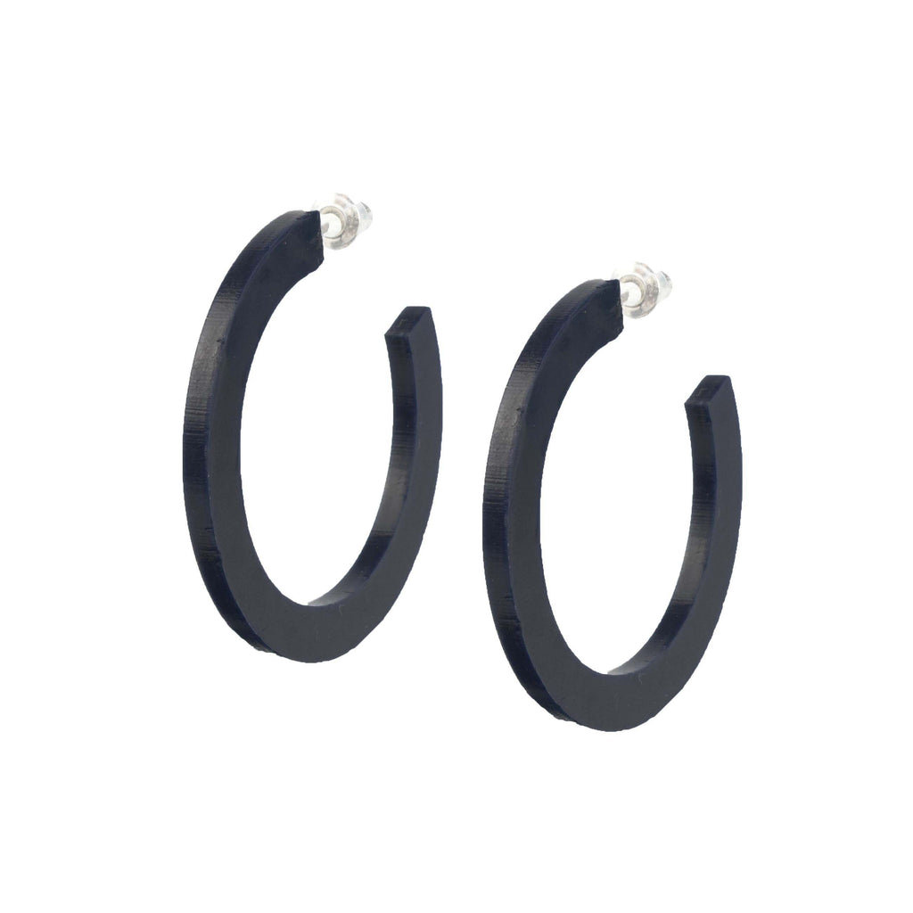 black lightweight hoop earrings 